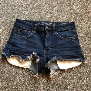 American Eagle HI-Rise Shortie